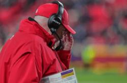 开云体育在线-火星数据：堪萨斯城酋长季后赛机会渺茫，安迪里德与马霍姆斯传奇时代即将落幕？