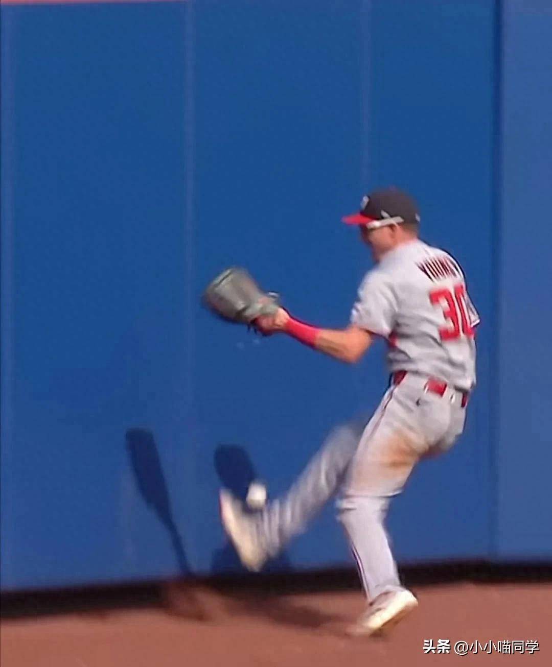 这么说就明白了，看过这个，你将彻底明白棒球规则